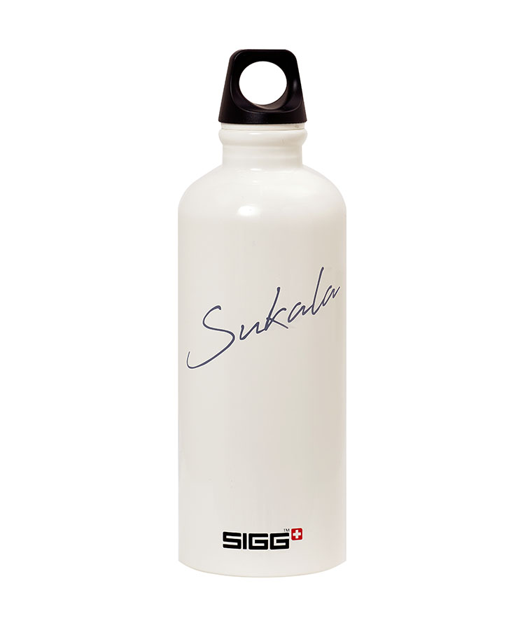 Lapre【SUKALA】（SUKALA×SIGG）オリジナルボトル 0.6ml(チャコールグレー): ヨガグッズ
