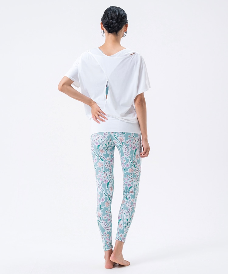 スモークグリーン