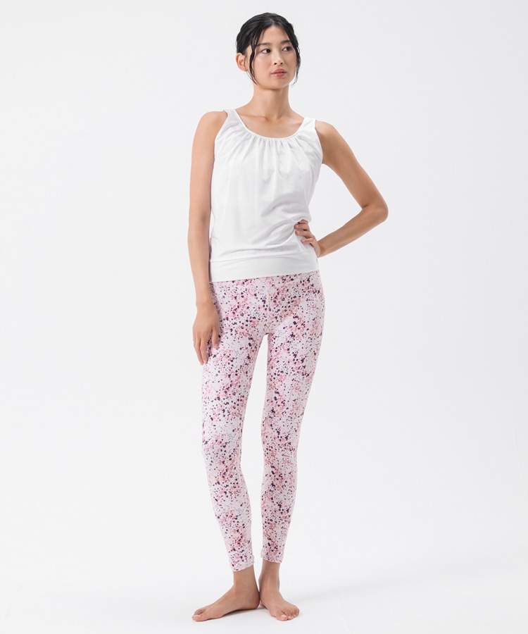 スモークピンク