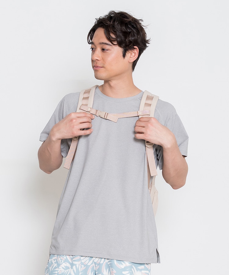 サンドベージュ