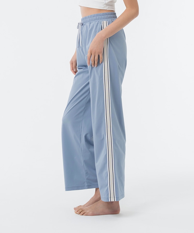 スモークブルー