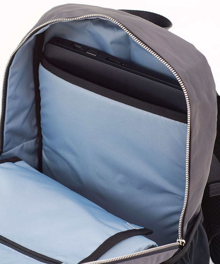 04 RAT - Durable all-day rolltop backpack for work and yoga