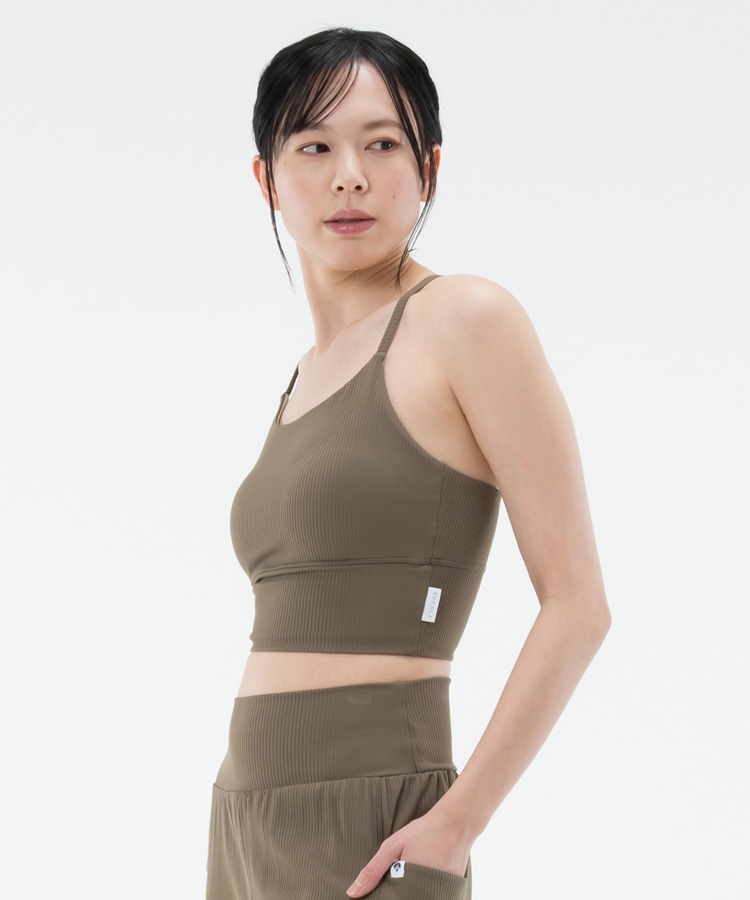ライトグレージュ