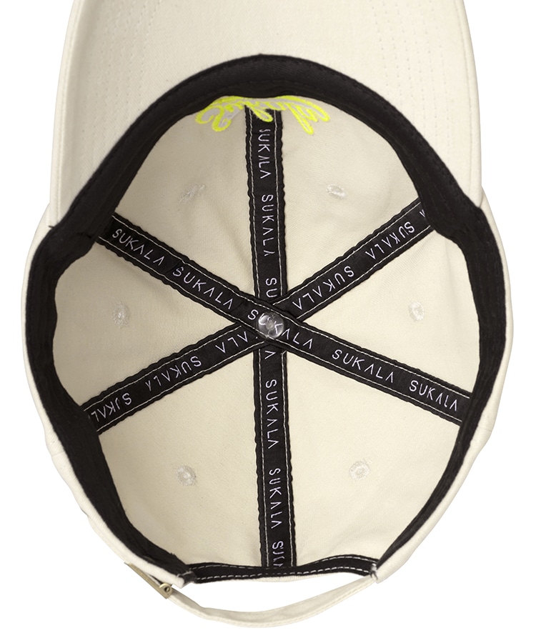 ライトベージュ