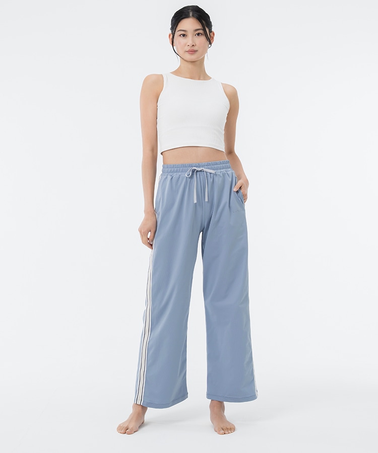 スモークネイビー