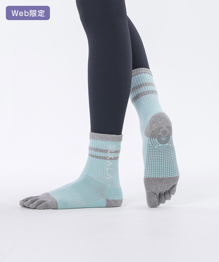 ミントグリーン