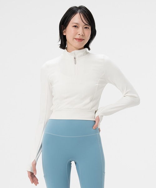 【SUKALA】スムースムーブハーフジッププルオーバー