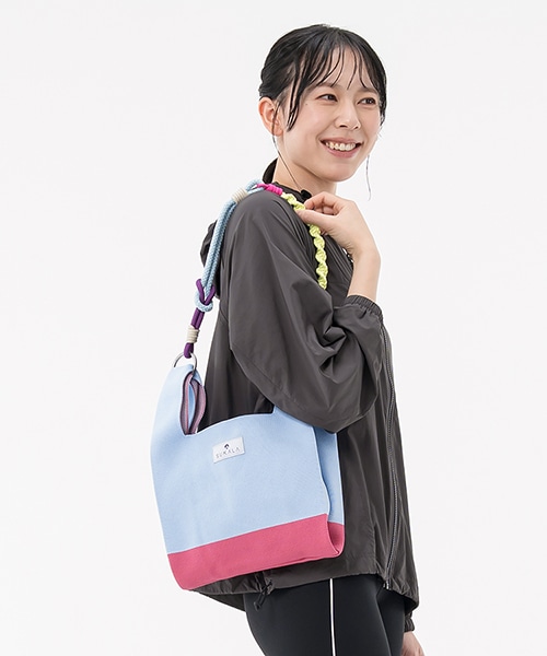 【新品タグ付き】SAKARA LAVA ヨガウェア　Mサイズ SUKALA】バイカラーニットバック(サックス): ヨガウェアLAVA公式